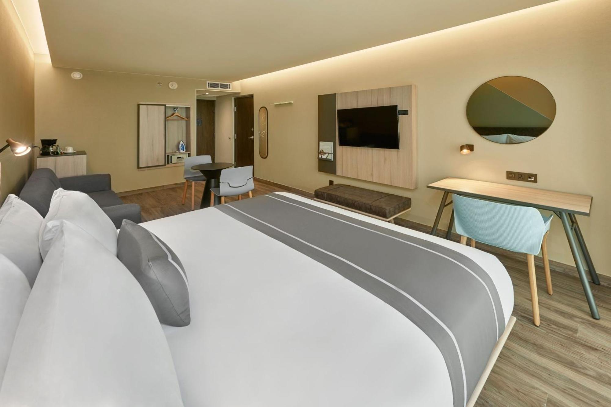 City Express Plus By Marriott Cancun Aeropuerto Riviera Luaran gambar