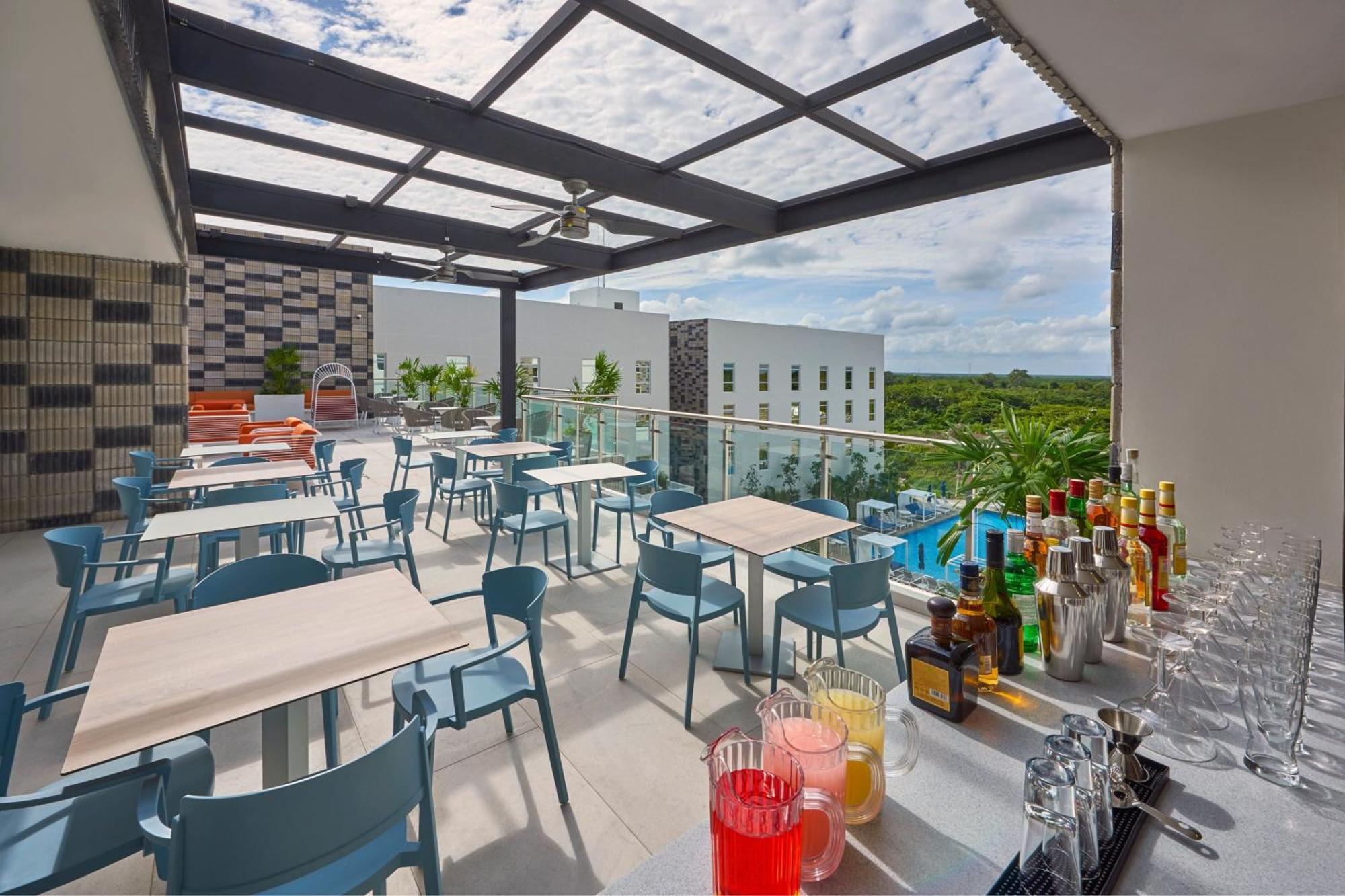 City Express Plus By Marriott Cancun Aeropuerto Riviera Luaran gambar