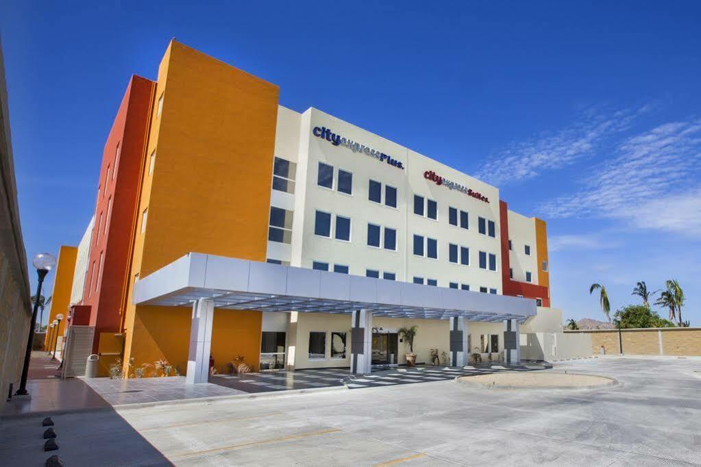City Express Plus By Marriott Cancun Aeropuerto Riviera Luaran gambar